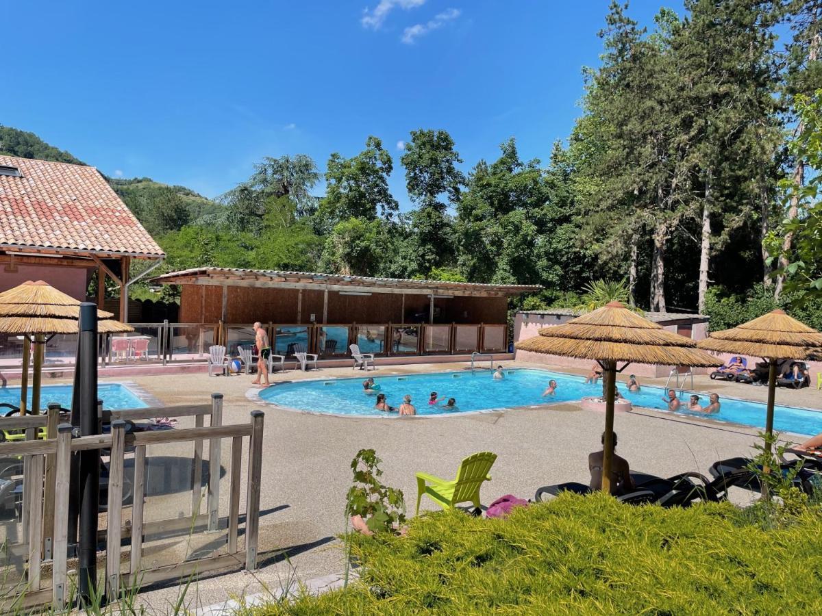 Camping Avec Piscine Et Riviere A Tournon Sur Rhone Ardeche Zewnętrze zdjęcie